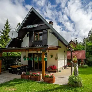 chalet-house-olga.primorje-gorskikotar.com/